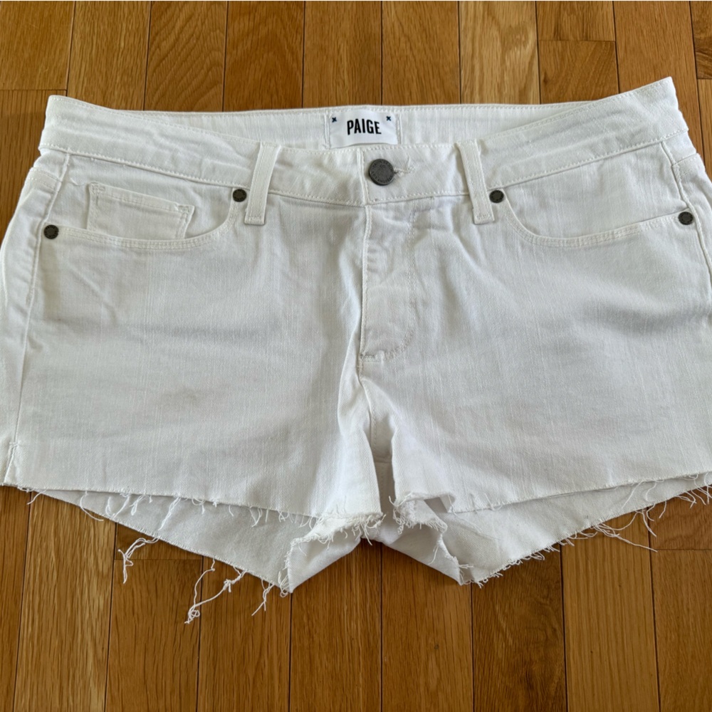 PAIGE white jean shorts size 30